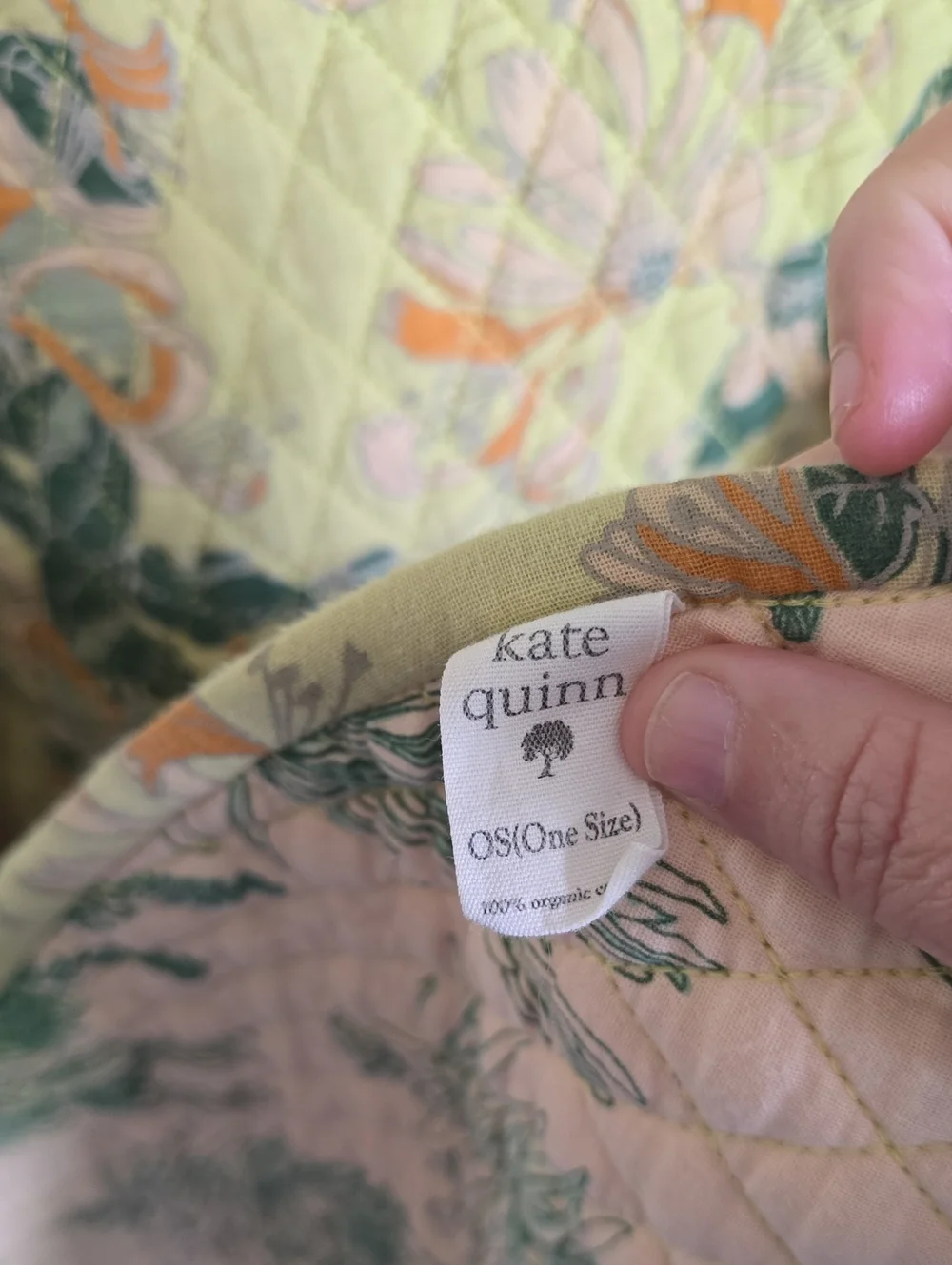 kate quinn lightweight quilted